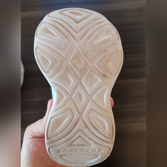 Skechers Dr Seuss sneaker size 5us/21 - Picture 6 of 8